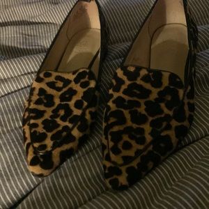 absolutely beautiful Franco Sarto flats worn twice, no wear,excellent condition